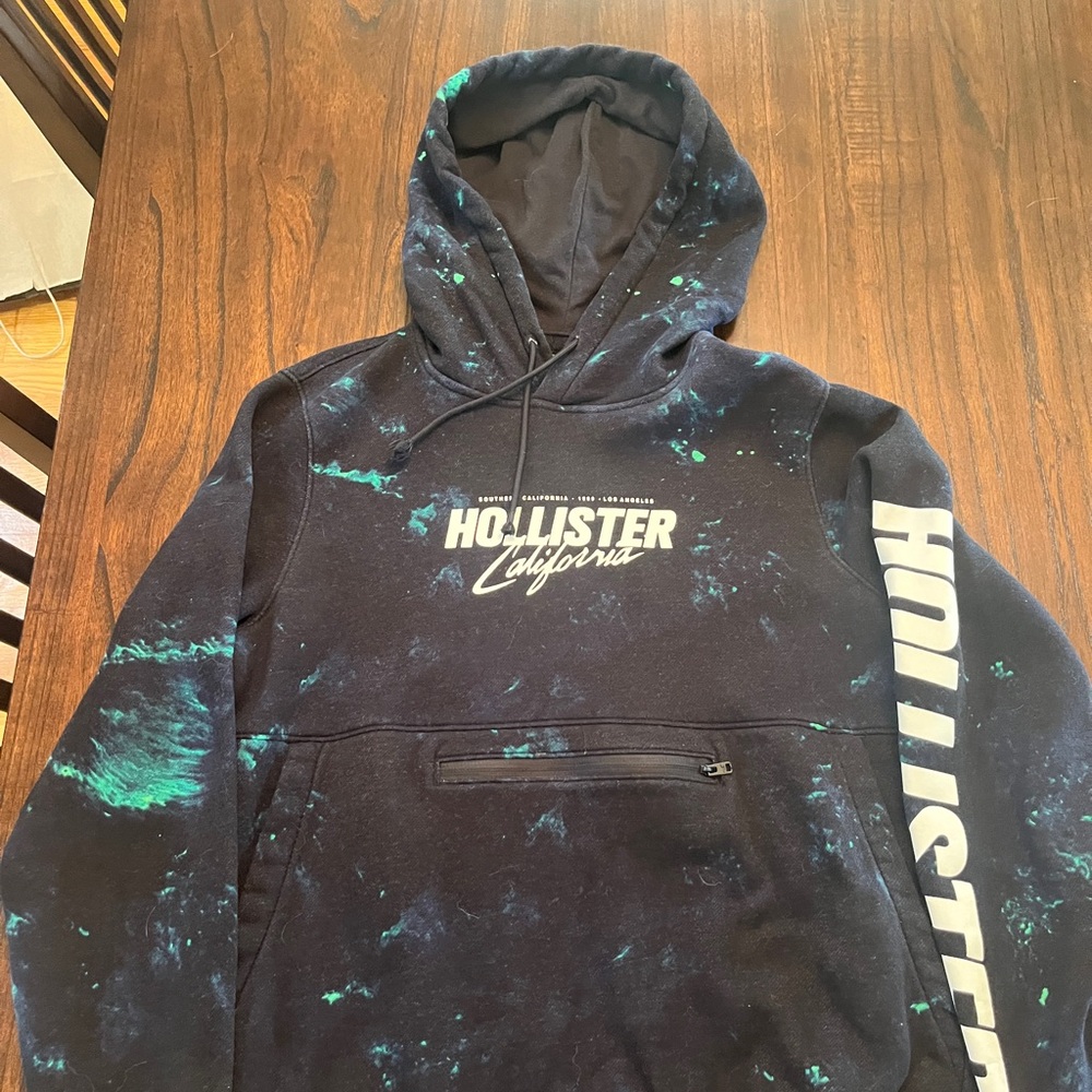 Hollister hoodie